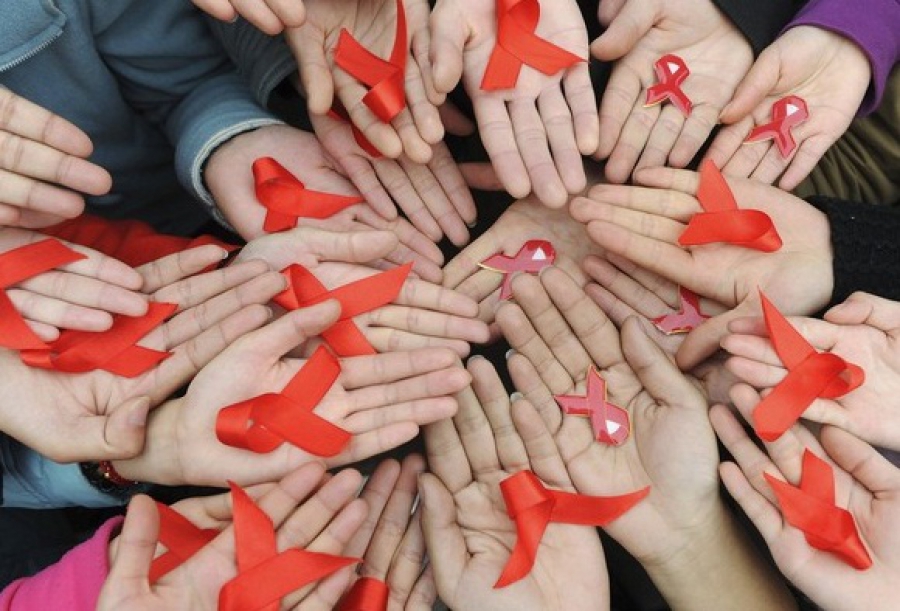 1 грудня – Всесвітній день порозуміння з ВІЛ-інфікованими та хворими на СНІД