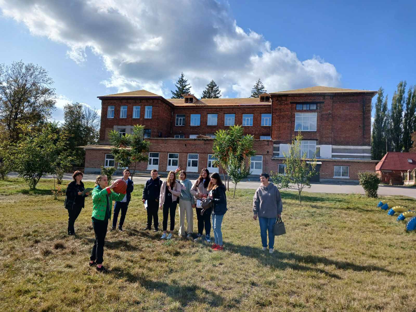 КВЕСТ-ГРА “Разом ми – сила”.