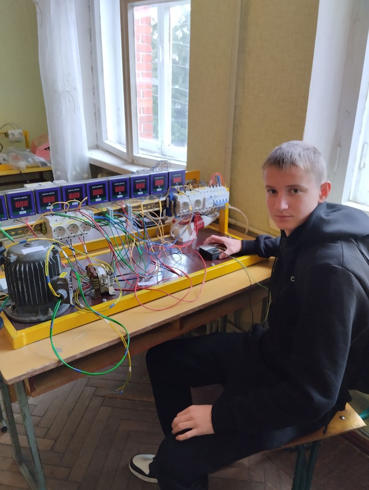 Знаємо, вміємо, діємо