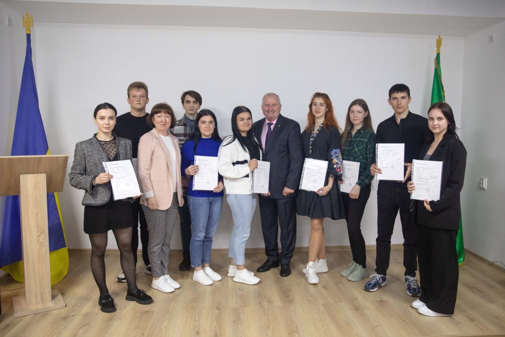 Другий потік студентів завершив віртуальне навчання в німецькому університеті